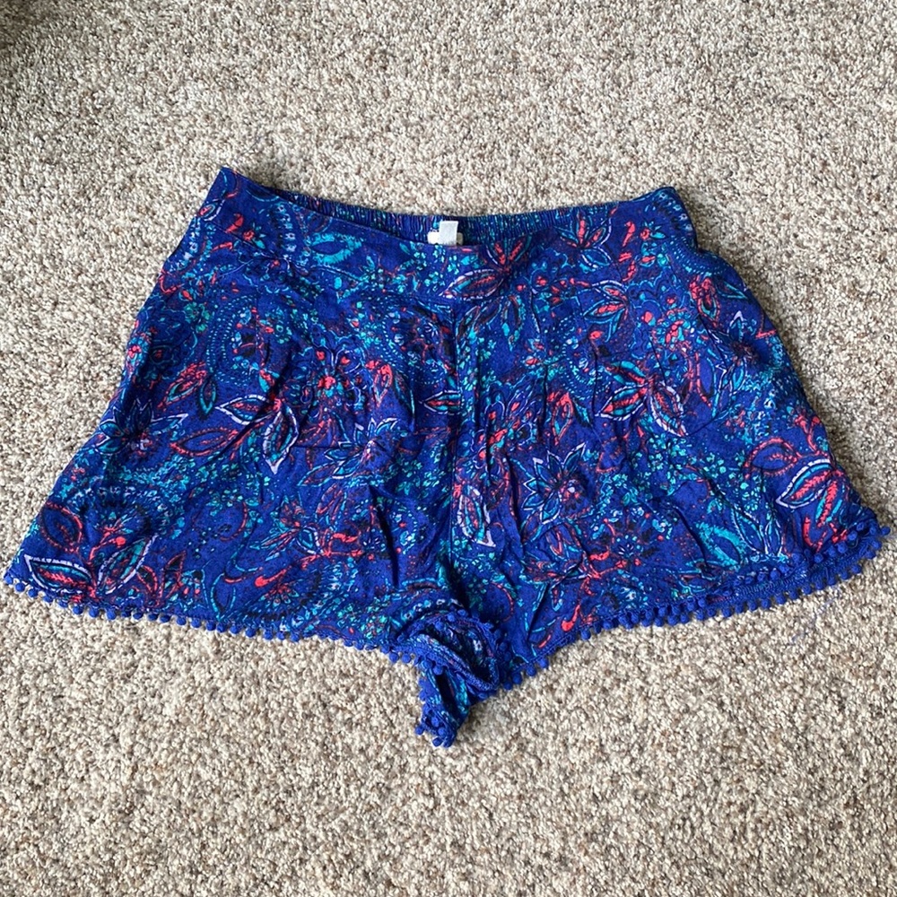 Ecote Flowy Shorts